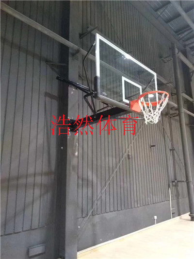 浩然体育的精致墙壁式篮球架安装完成