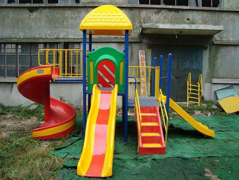 小区里面的儿童游乐设施很好玩的有哪些？