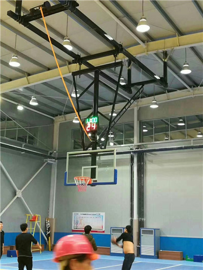 高端电动悬挂式篮球架安装完成案例